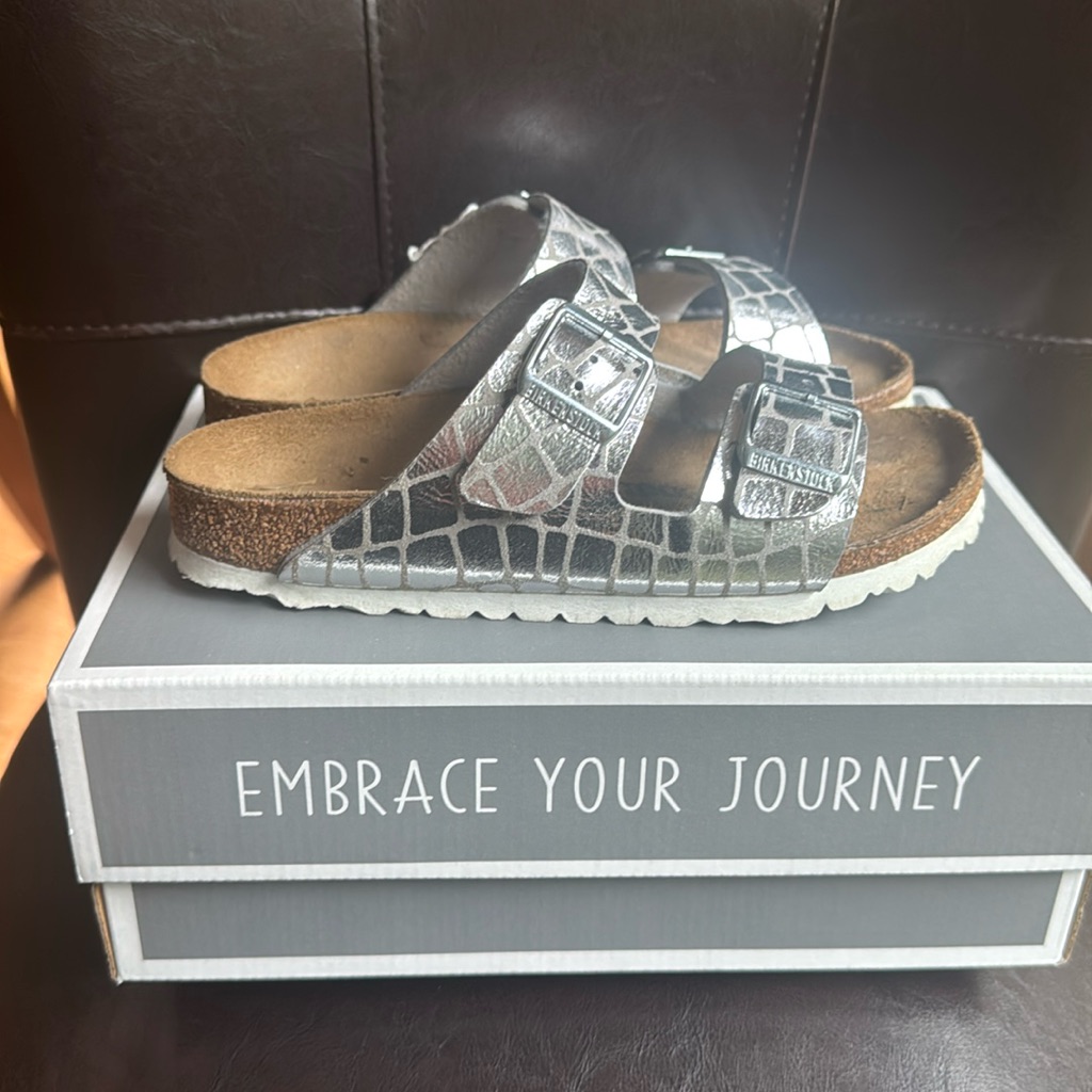 Birkenstock Women’s Size 36 Sophie Python Metallic Sandal